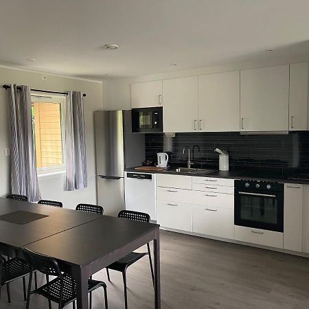 Pa Taket Overnatting Sørkjosen Exterior foto