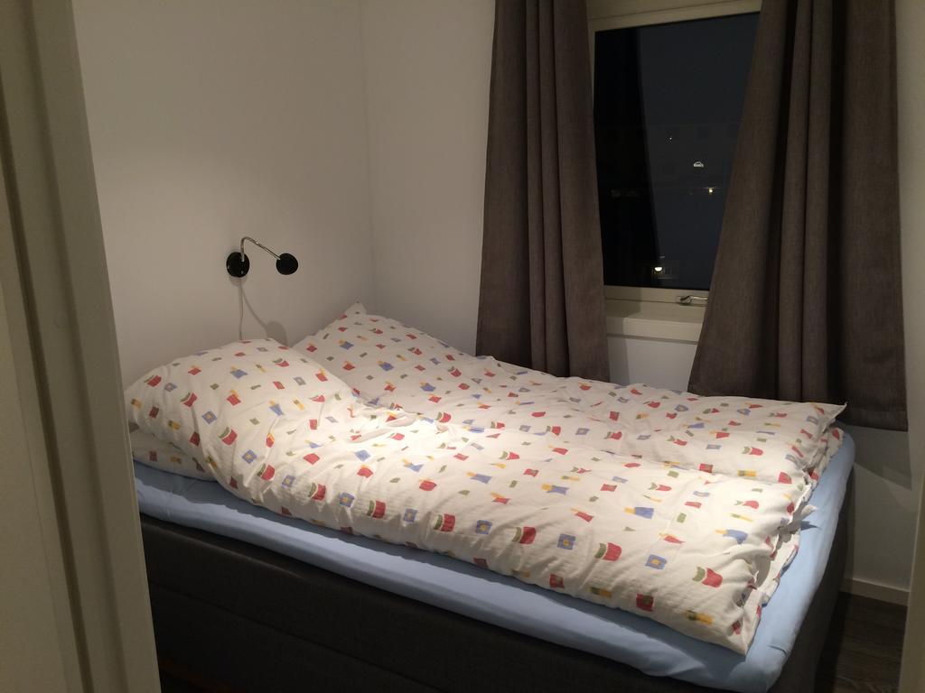 Pa Taket Overnatting Sørkjosen Habitación foto